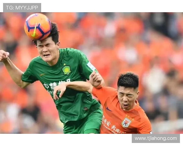 德媒：金玟哉伤缺至7月仍坚持出席球队训练展现坚韧精神